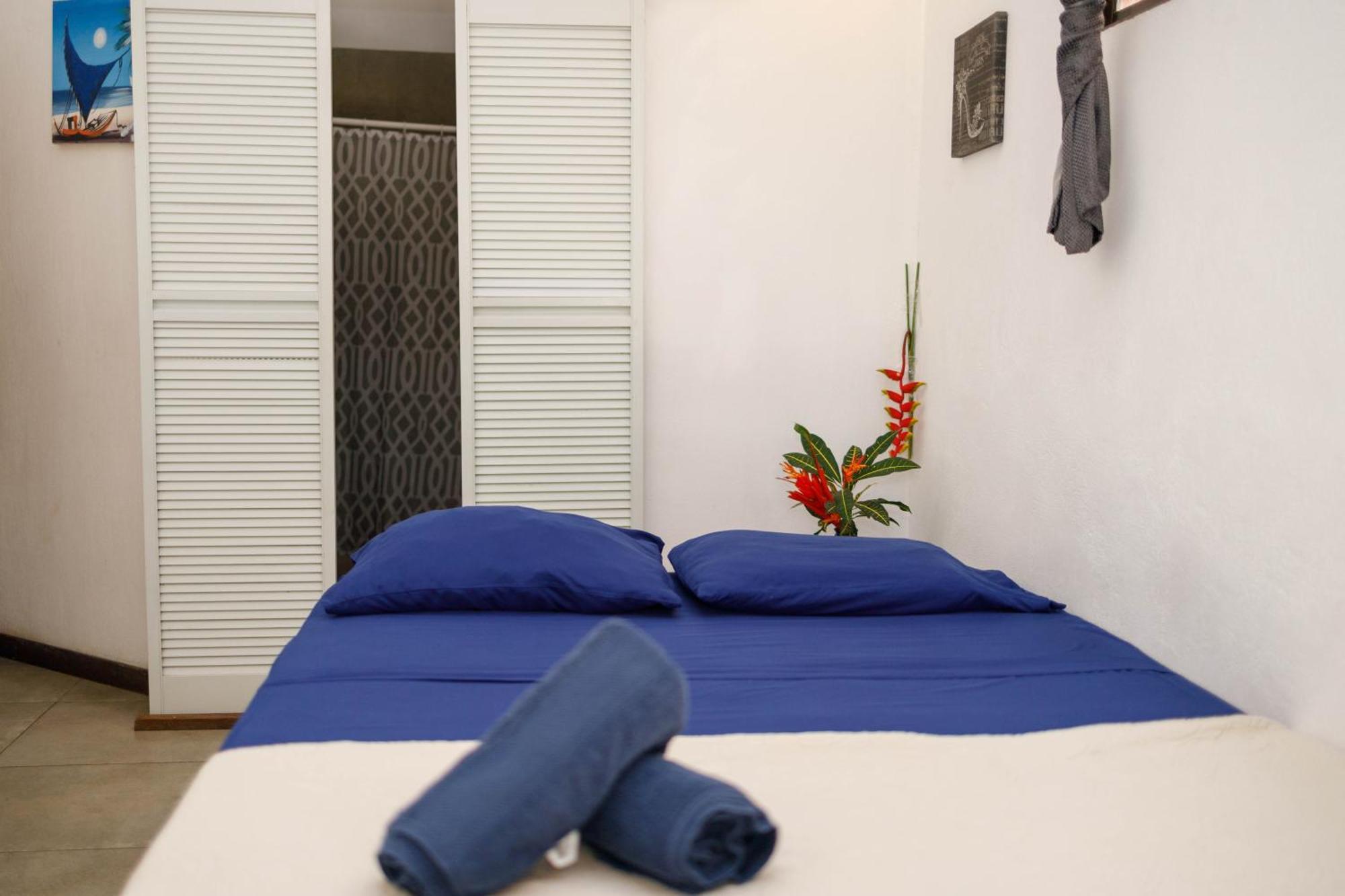 Bambutel Cocles Hotell Puerto Viejo de Talamanca Exteriör bild