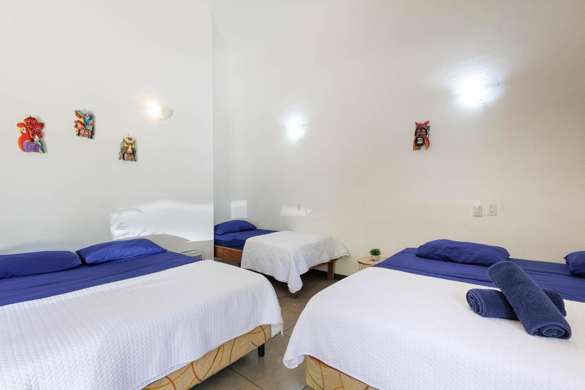 Bambutel Cocles Hotell Puerto Viejo de Talamanca Exteriör bild