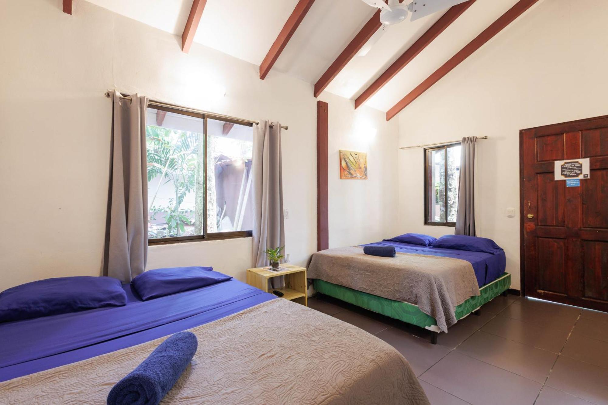 Bambutel Cocles Hotell Puerto Viejo de Talamanca Exteriör bild
