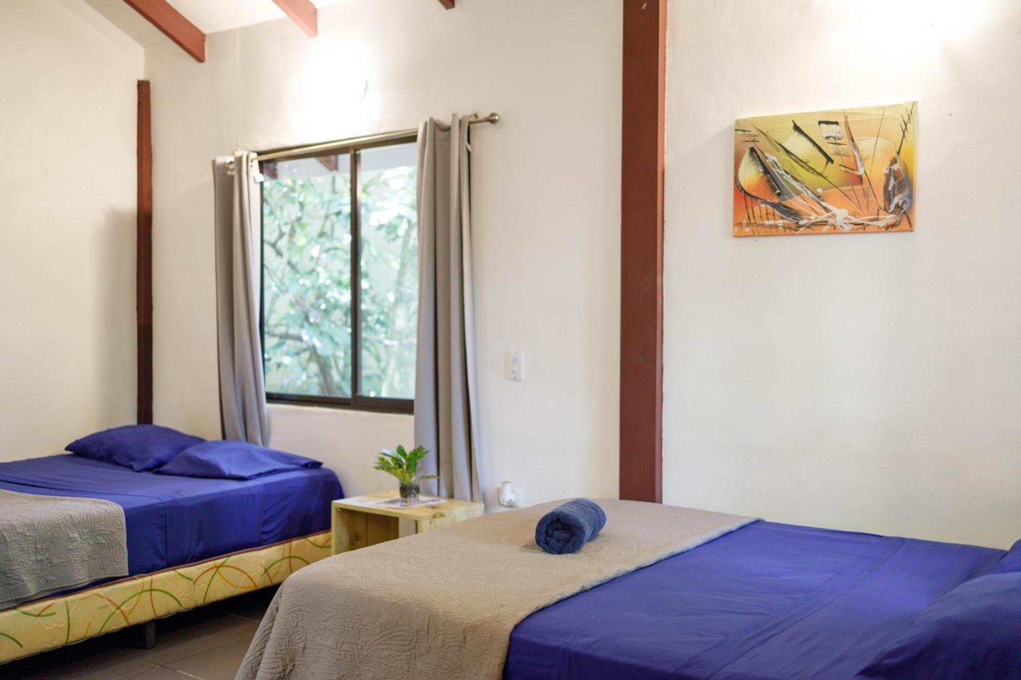 Bambutel Cocles Hotell Puerto Viejo de Talamanca Exteriör bild